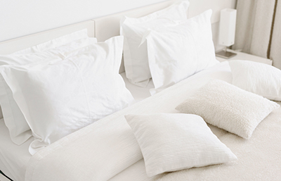 Cama
