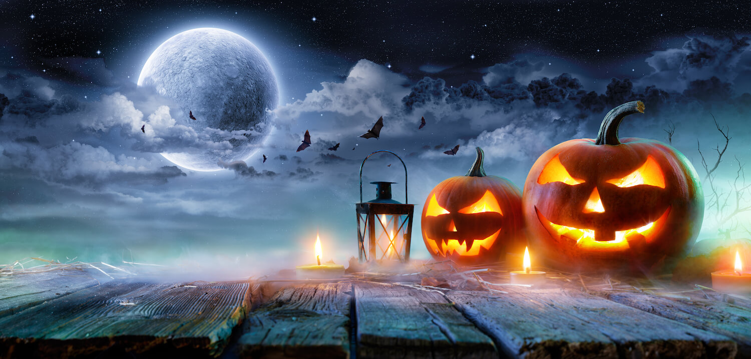 horóscopo de halloween y amigas