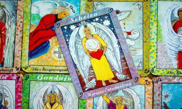 Los 9 Arcanos del Amor en el Tarot