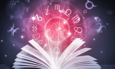 PREDICCIONES Y ASTROLOGÍA