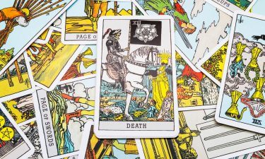 La Muerte Echar las cartas del tarot