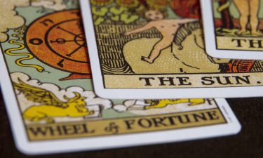 El Mundo. Echar las cartas del tarot