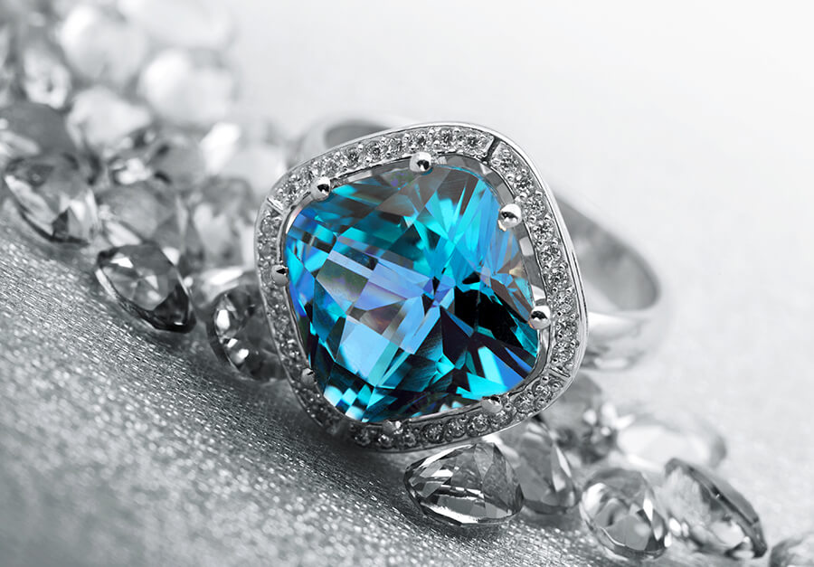 Joyas para llevar en nochevieja según tu signo