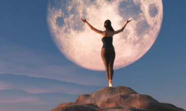 Predicciones de Luna Llena para todos los signos