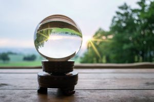 leer bola de cristal