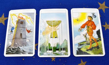 ASTROTAROT: Una carta para cada signo del Zodiaco