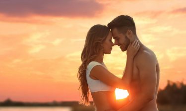 Compatibilidad entre signos: Aries con Acuario