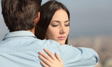 10 señales para saber si tu pareja te está engañando