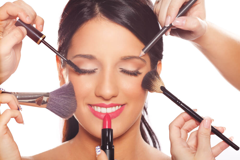 se maquilla profesional