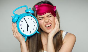 ¿Cómo se despierta por las mañanas cada signo?