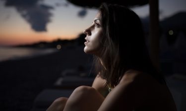 ¿Cuándo decide guardar silencio cada signo?