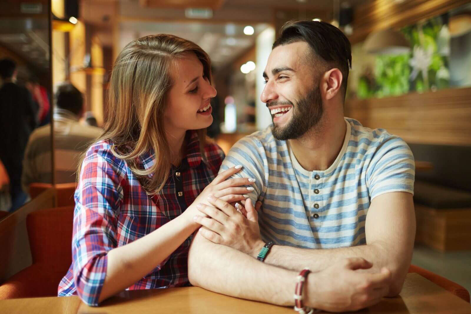 pareja piscis