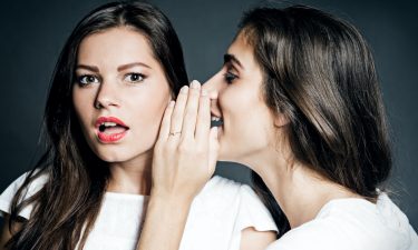 ¿Cómo reacciona un infiel cuando le descubres?