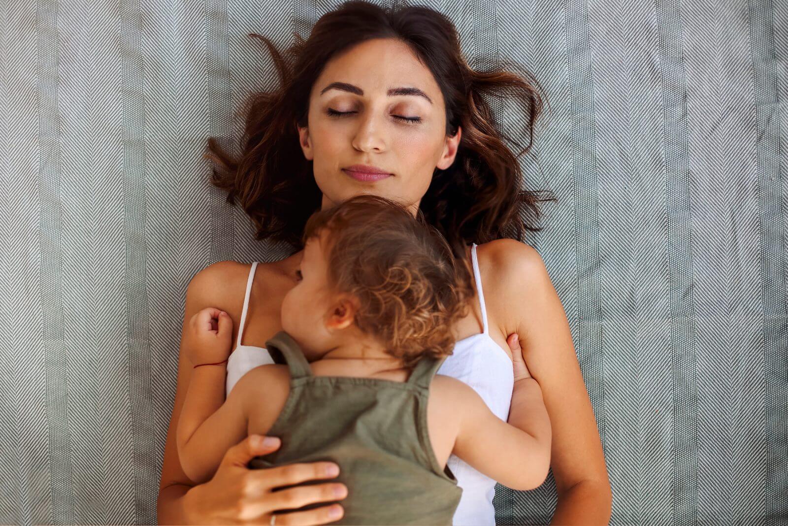 cómo es la madre escorpio
