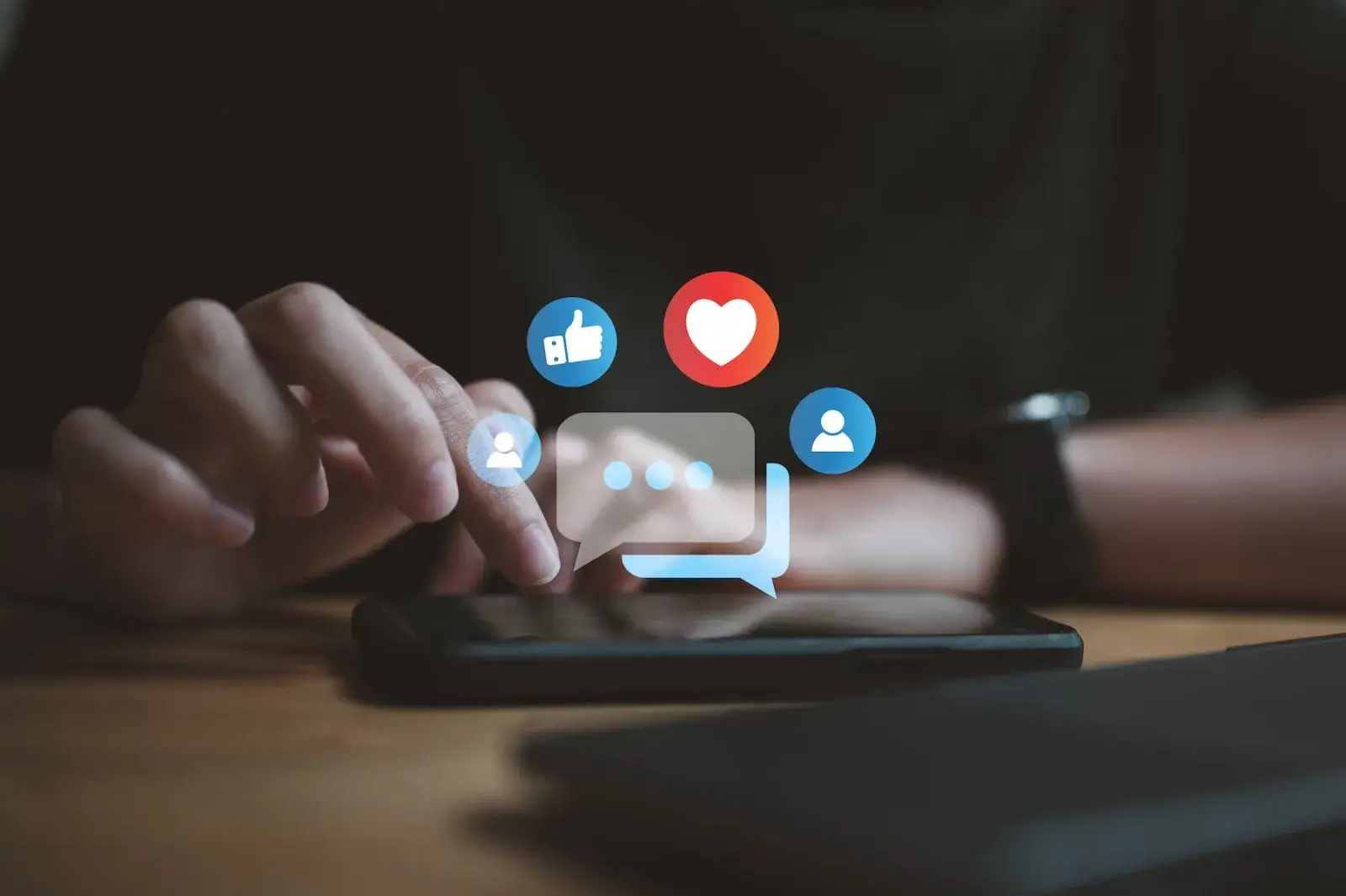 redes sociales y media