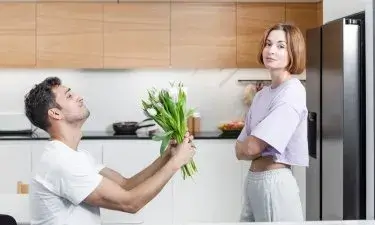 ¿Cómo son las relaciones basadas en la falta de apego?